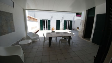 Foto della Corte Interna e del Porticato nr. 7